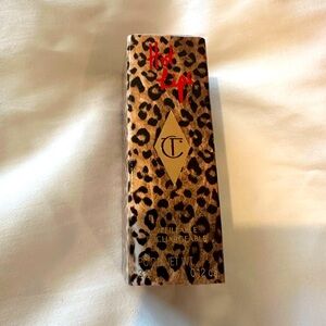 Charlotte Tilbury Lipstick - Glowing Jen - Nude Color